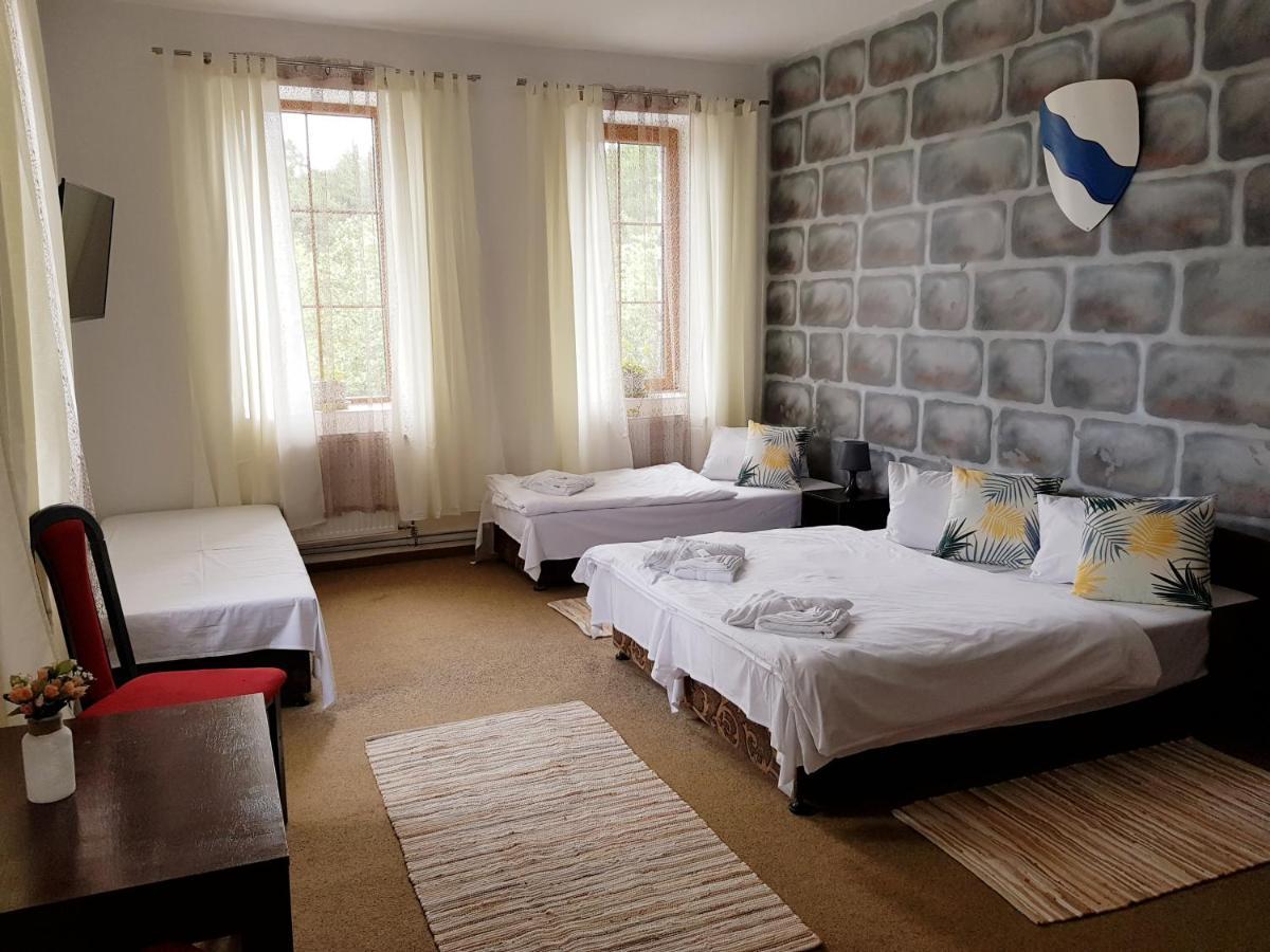 Hotel Camelot Tisá Zewnętrze zdjęcie