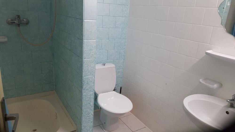 Hotel Camelot Tisá Zewnętrze zdjęcie