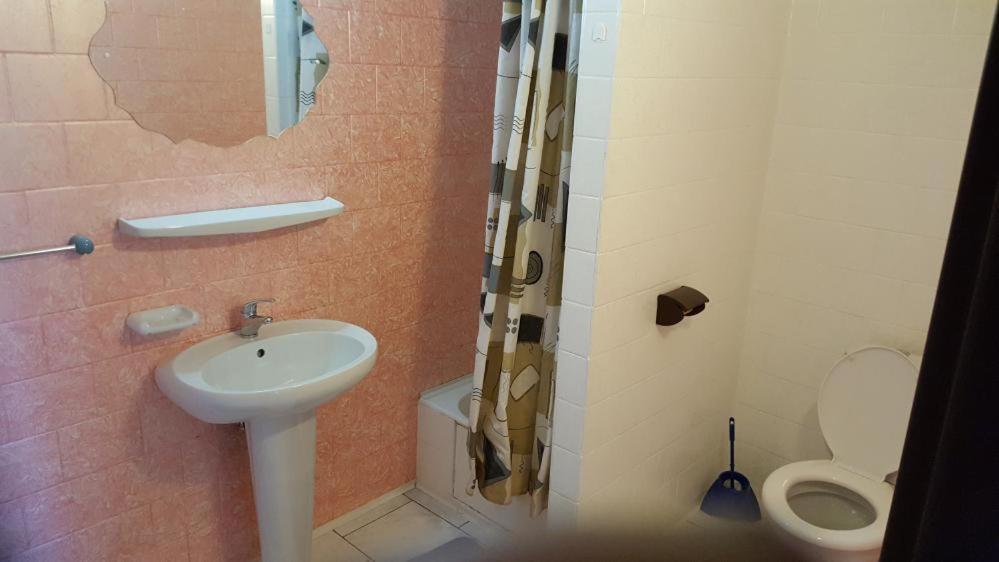 Hotel Camelot Tisá Zewnętrze zdjęcie