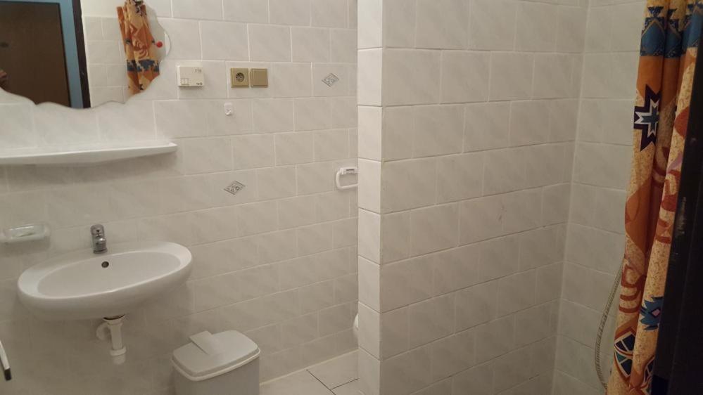 Hotel Camelot Tisá Zewnętrze zdjęcie